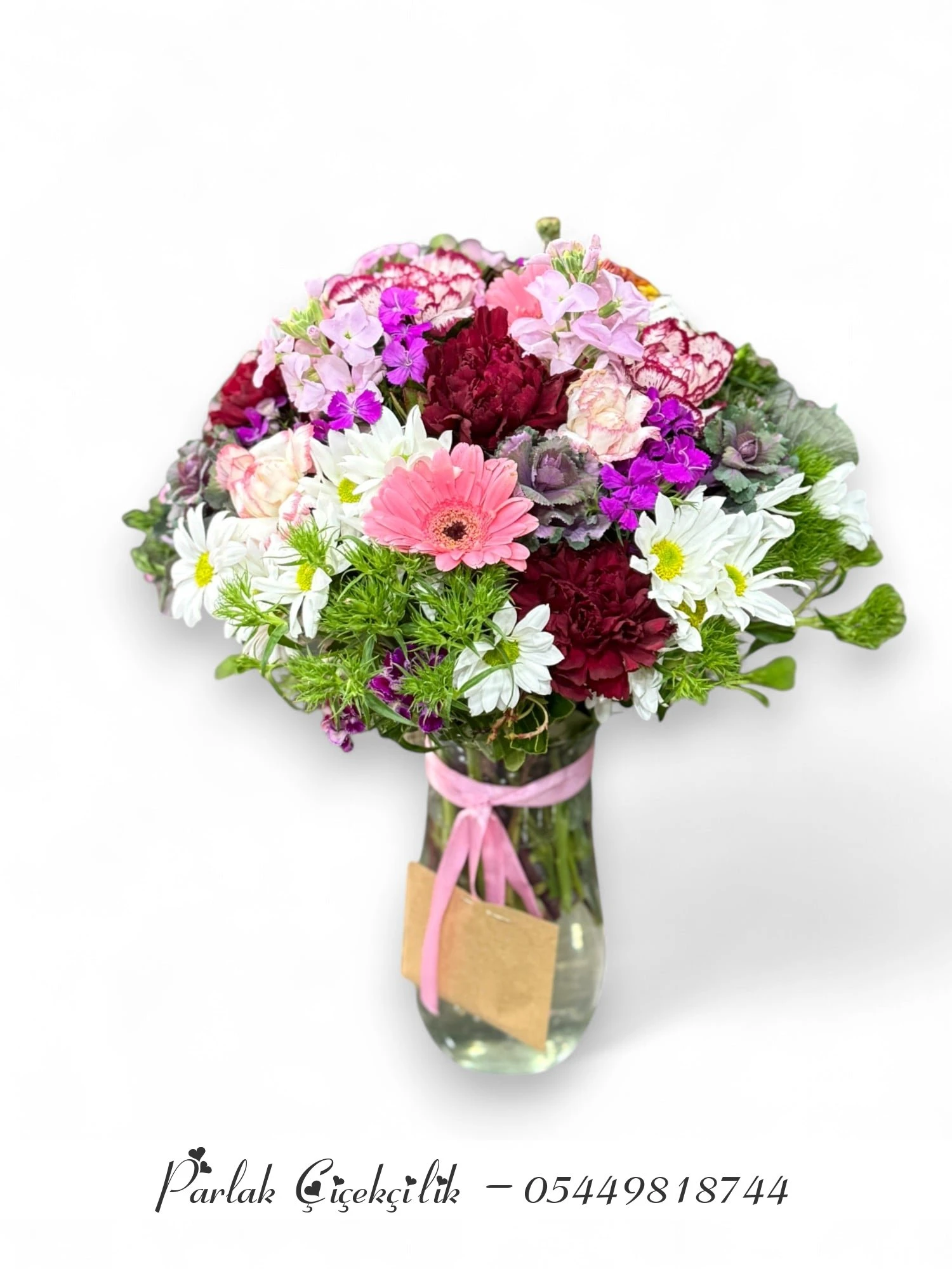 Doğanın Zarif Sürprizi Cam Vazoda Bahar Aranjmanı