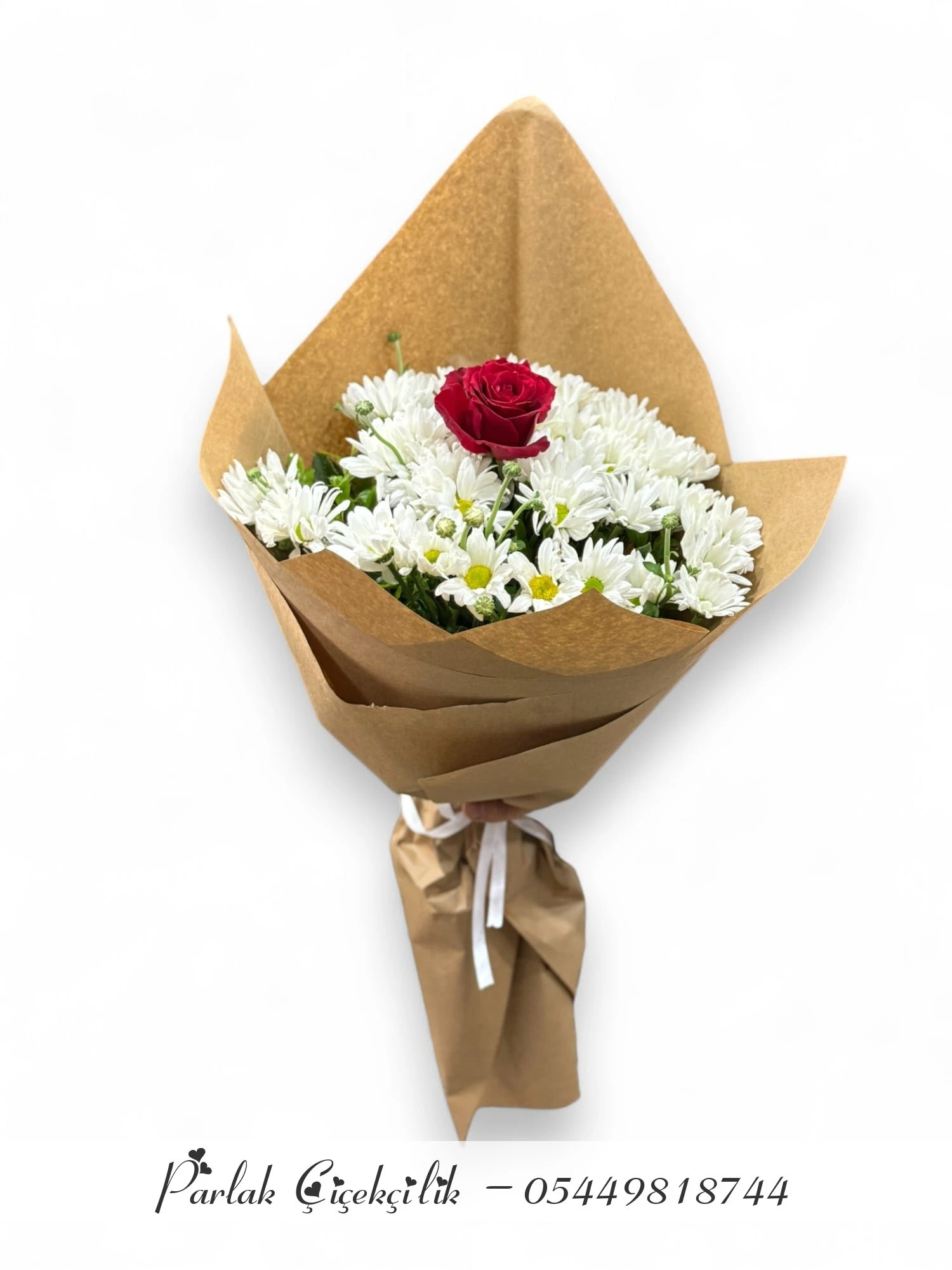 Kırmızı Gül Ve Papatya Ile Sade Aşk Buketi