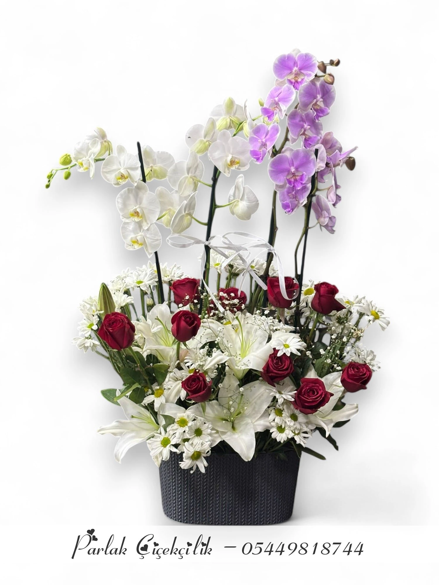 Orkide, Lilyum Ve Güllerden Zarif Çiçek Aranjmanı