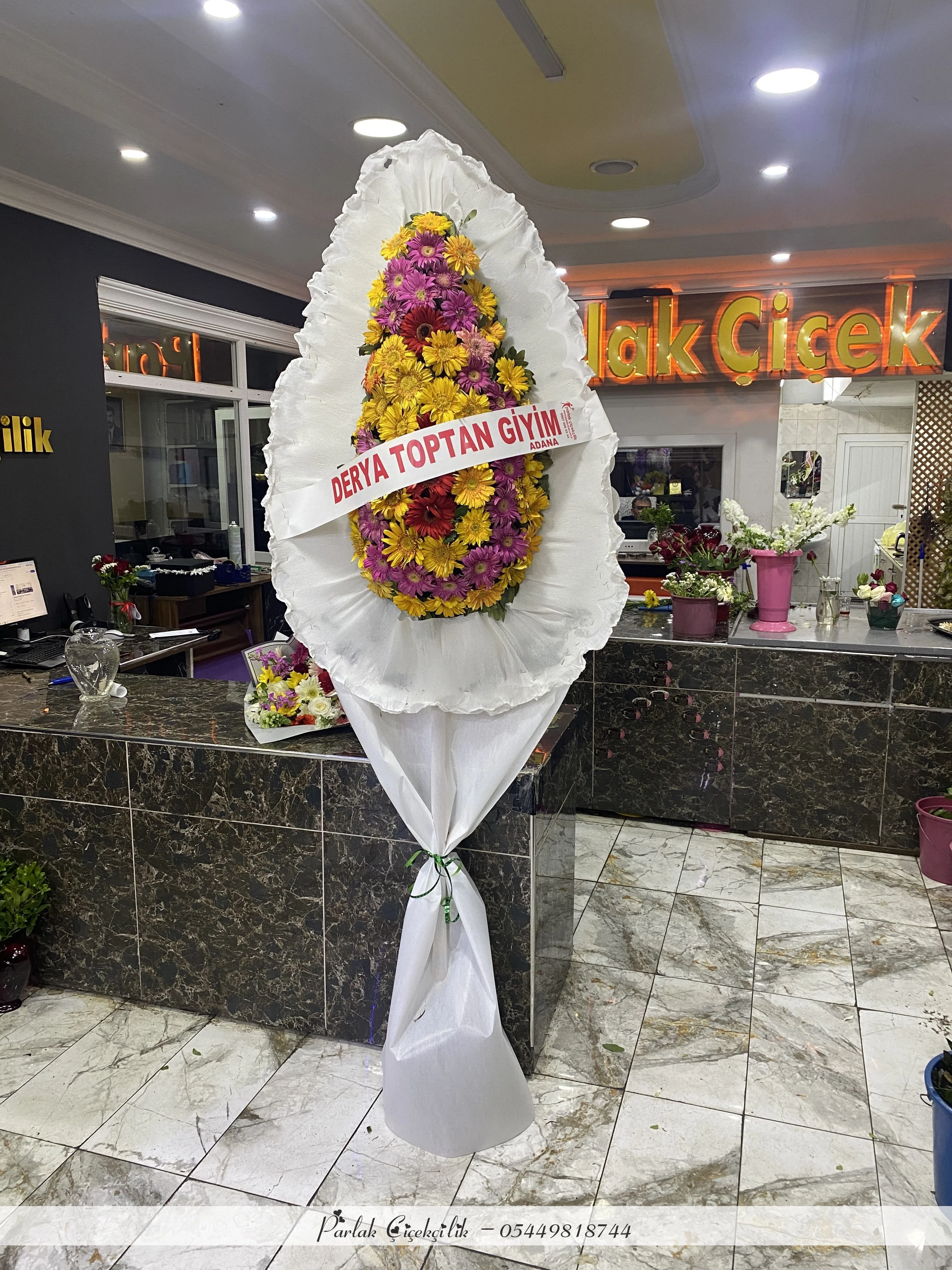 Renkli Gerbera Çiçekli Açılış ve Düğün Çelengi