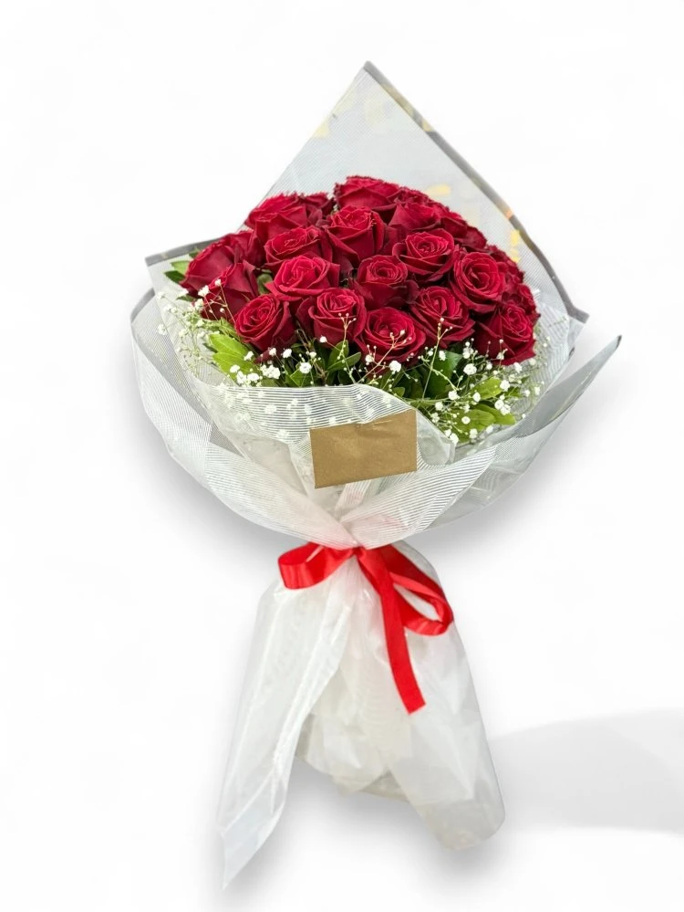 Aşkın En Saf Haliyle Kırmızı Güller Buketi