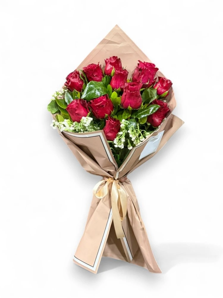 Bej Ambalajda 15’li Kırmızı Gül Buketi