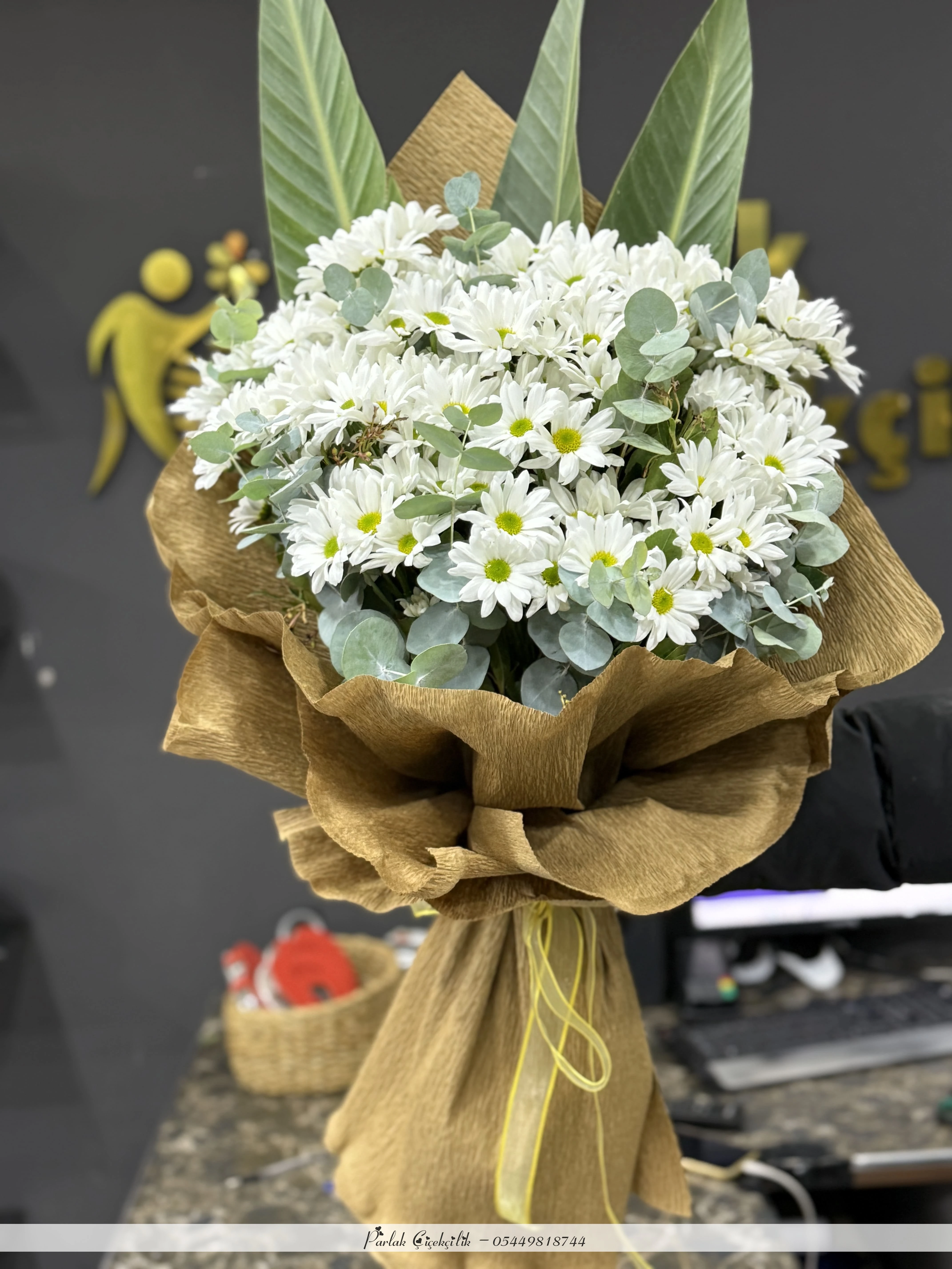 Doğal Zarafetin Temsilcisi Papatya Buketi