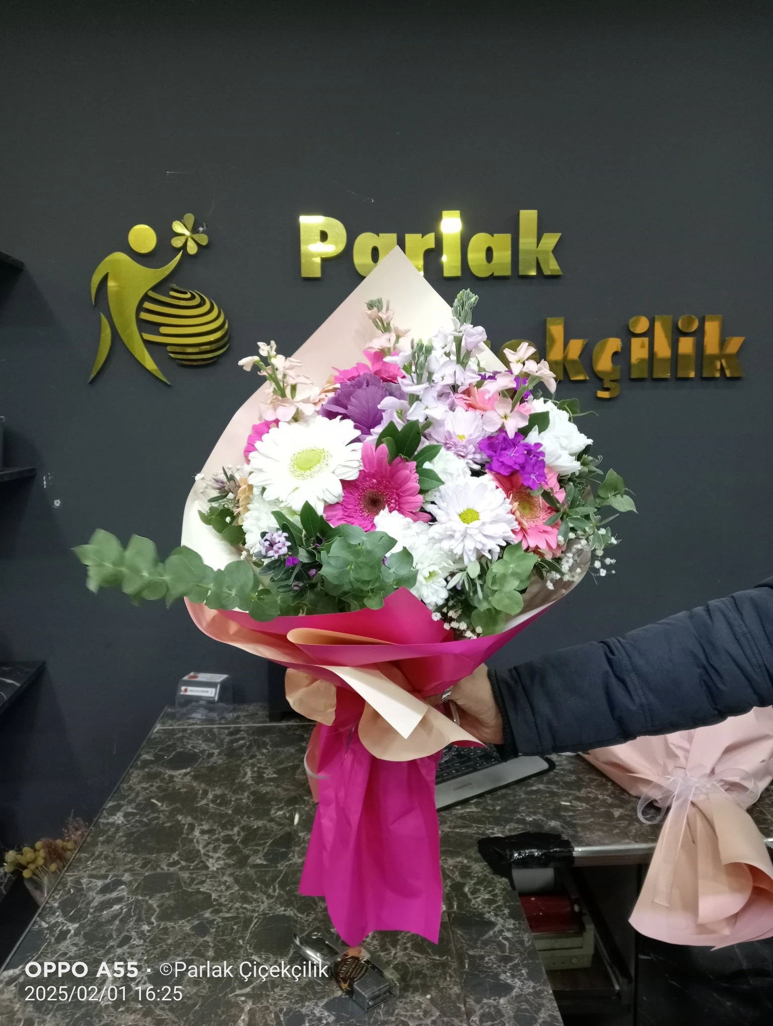Karışık Renkli Mevsim Buketi