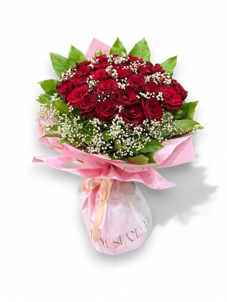 Pembe Ambalajda Aşkın Sembolü 41 Kırmızı Gül